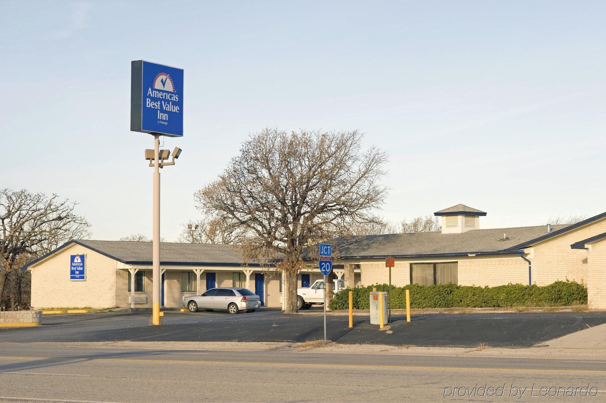 Americas Best Value Inn Cisco Exterior photo