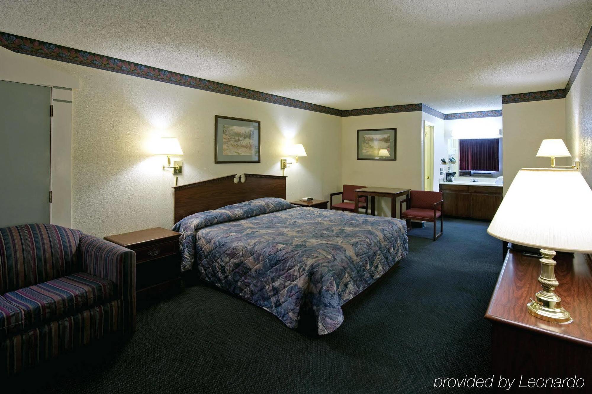 Americas Best Value Inn Cisco Room photo